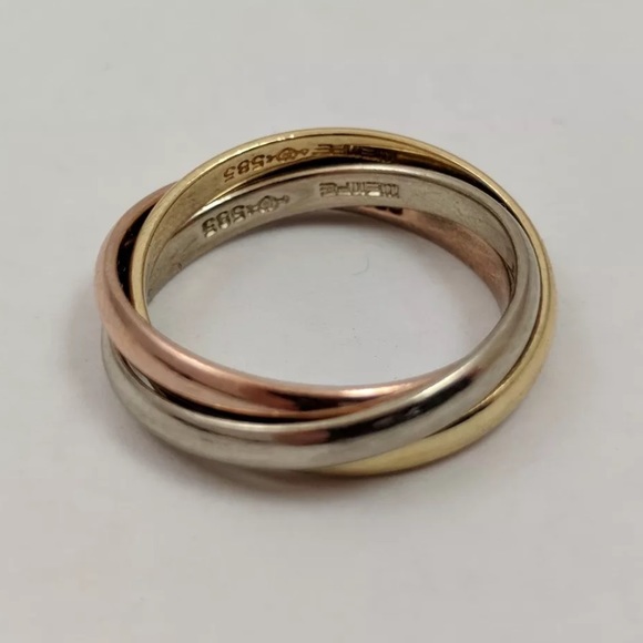 Trinity Ring - Picture 6 of 6